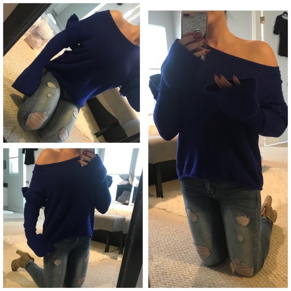 Last one! S. Romeo+Juliet Couture sweater - Picture 2 of 4